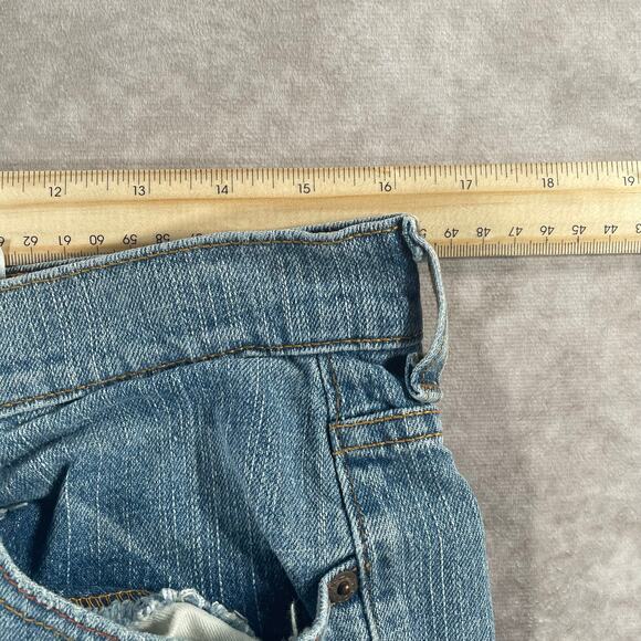 Women’s Levi’s 515 Bootcut Medium Wash Denim Jeans - Picture 7 of 10